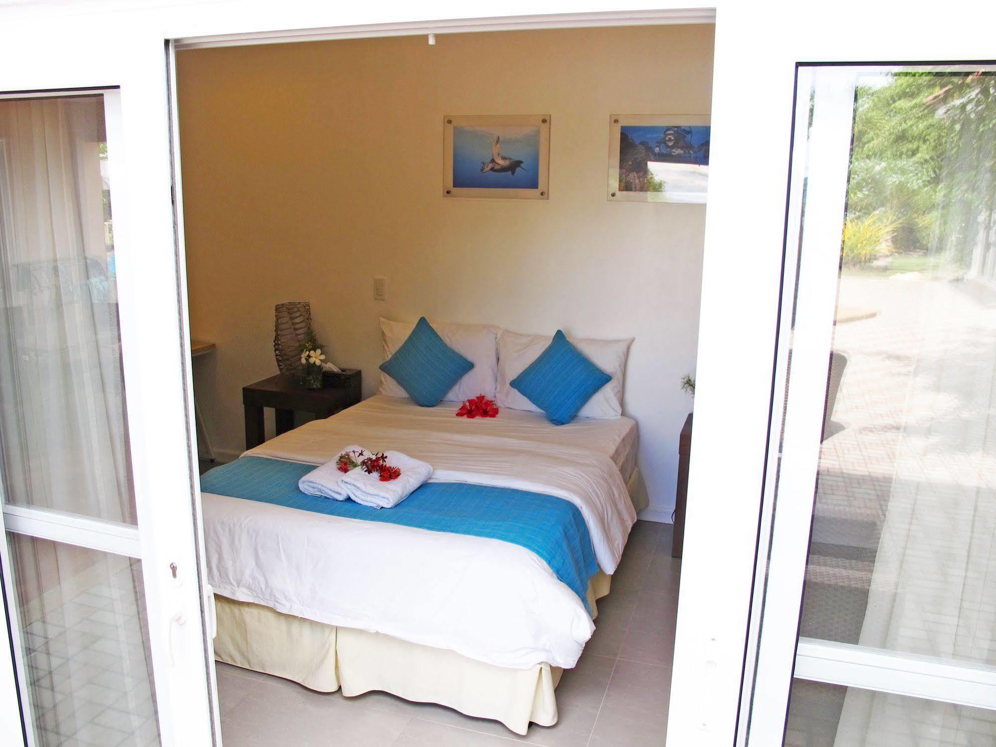 Acqua Dive Bed & Breakfast Zamboanguita  Bagian luar foto