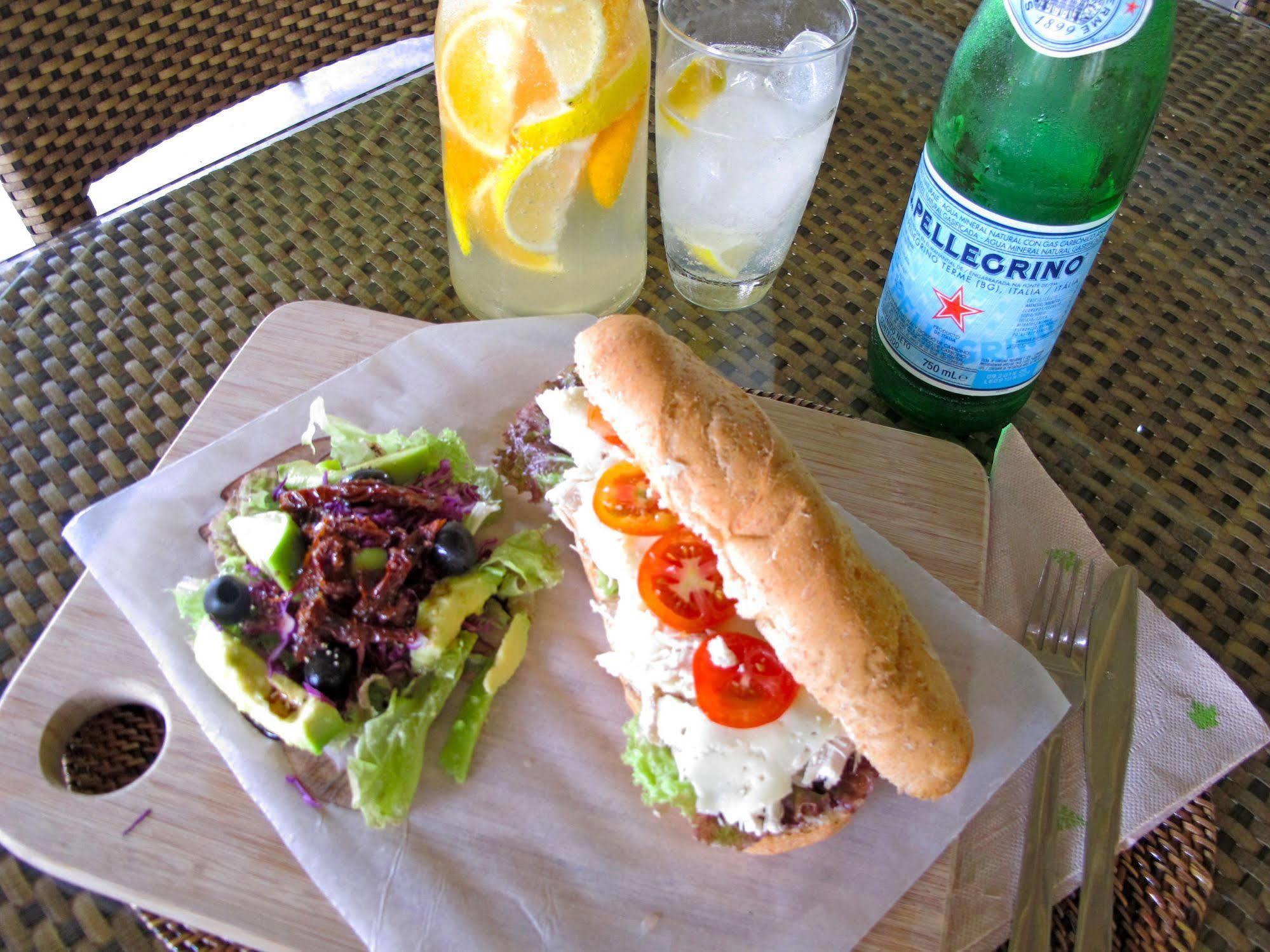 Acqua Dive Bed & Breakfast Zamboanguita  Bagian luar foto